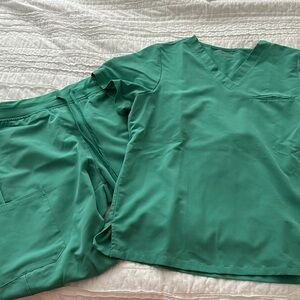 Mandala Surgical Green Scrubs